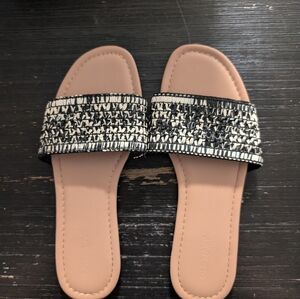 Old Navy Black and White Women's Sandals